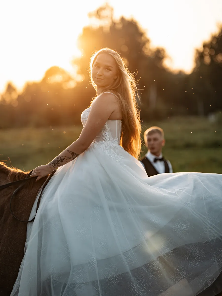 Julia i Karol, para młoda